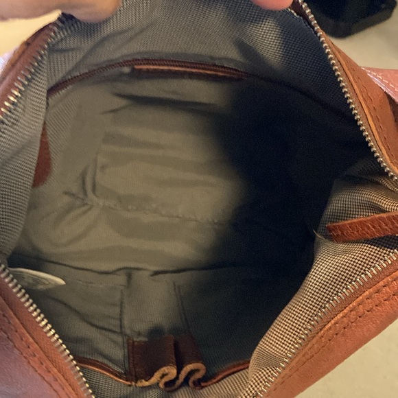 Spikes & Sparrow Leather Crossbody Bag - Picture 4 of 9